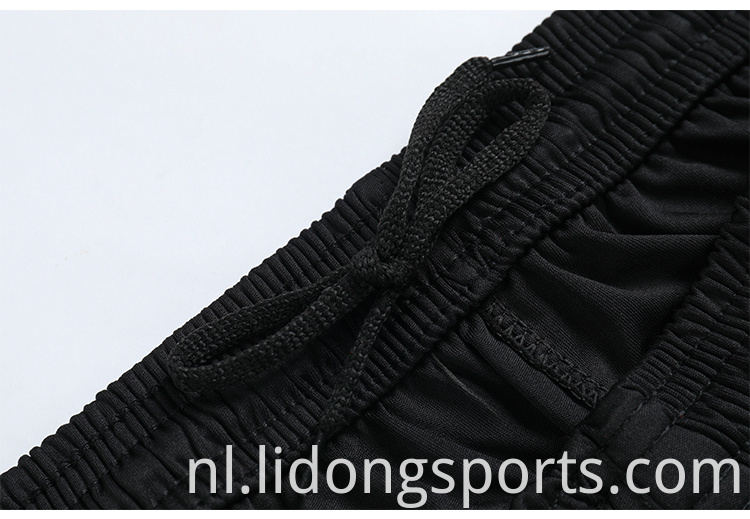 Topkwaliteit Aangepaste voetbalkits Sublimate voetbaluniform Sublimated Soccer Wear